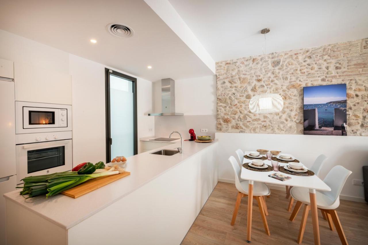 Nc Apartments Rambla 32 ฟิกวยเรส ภายนอก รูปภาพ