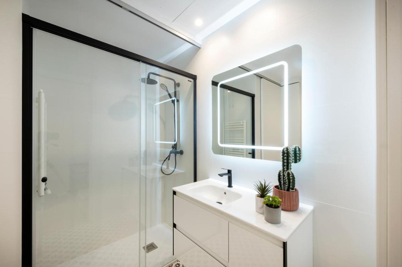 Nc Apartments Rambla 32 ฟิกวยเรส ภายนอก รูปภาพ