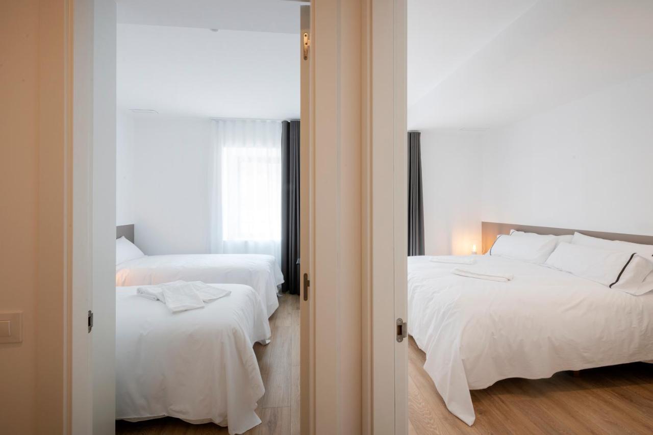 Nc Apartments Rambla 32 ฟิกวยเรส ภายนอก รูปภาพ
