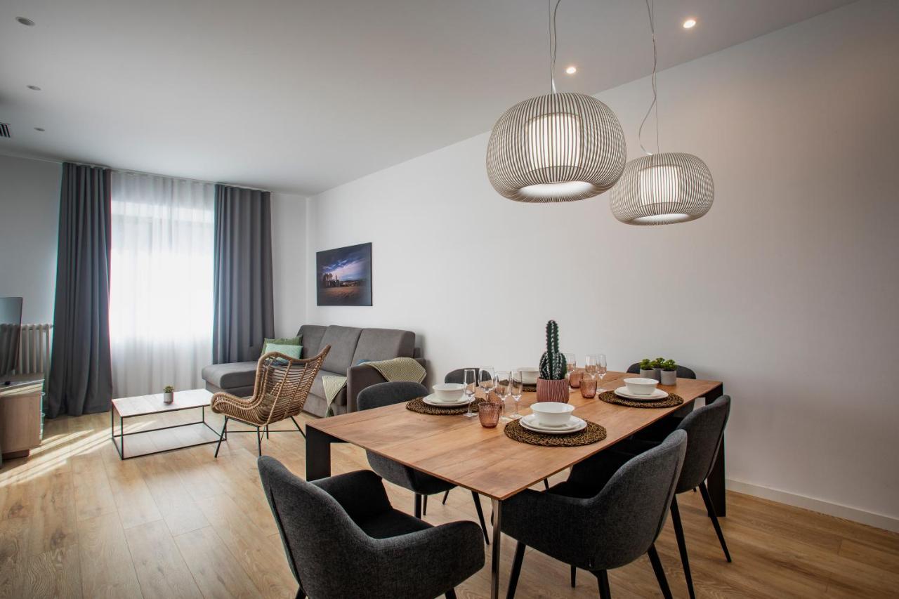 Nc Apartments Rambla 32 ฟิกวยเรส ภายนอก รูปภาพ