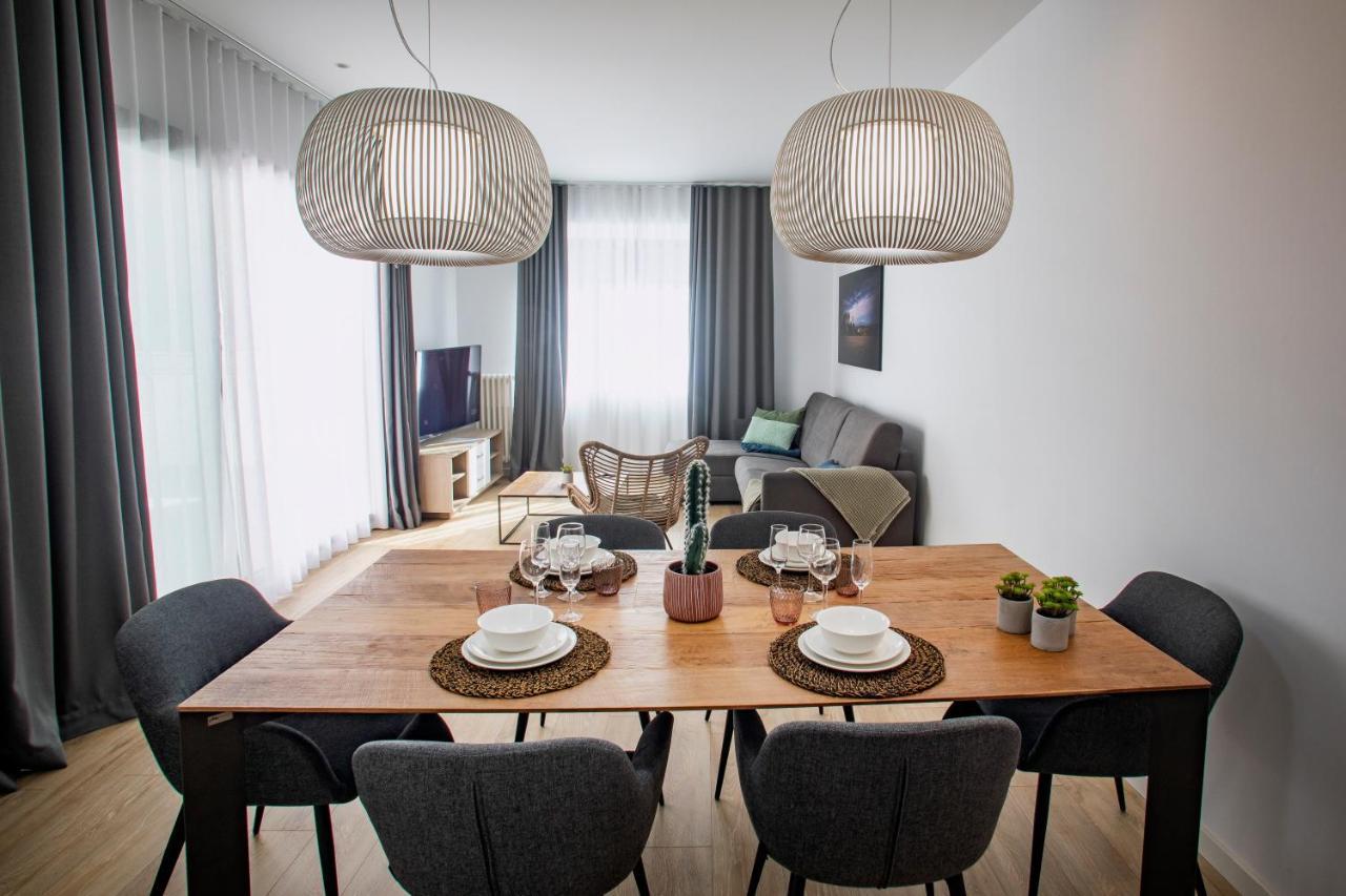 Nc Apartments Rambla 32 ฟิกวยเรส ภายนอก รูปภาพ