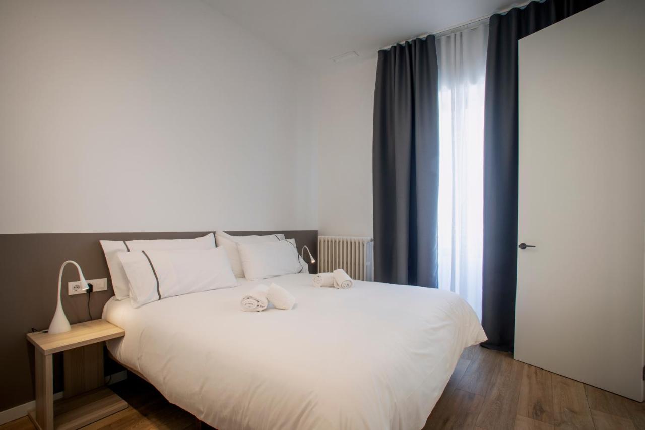 Nc Apartments Rambla 32 ฟิกวยเรส ภายนอก รูปภาพ