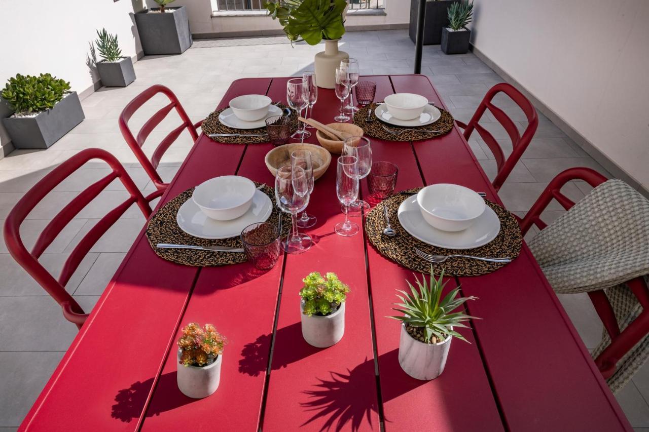 Nc Apartments Rambla 32 ฟิกวยเรส ภายนอก รูปภาพ