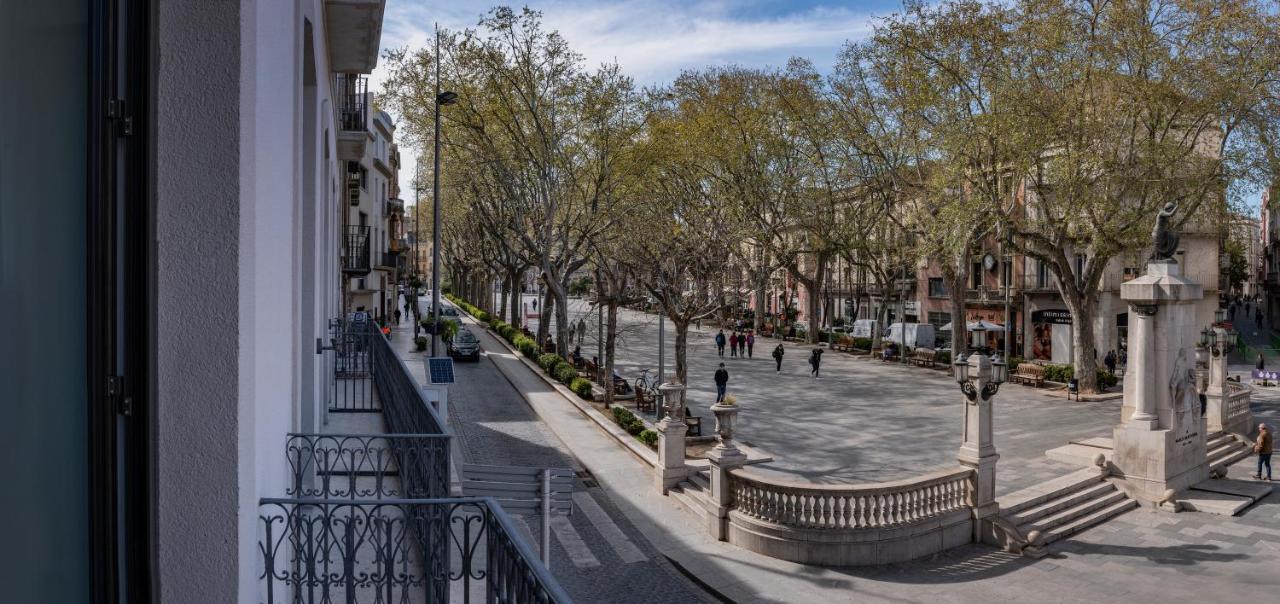 Nc Apartments Rambla 32 ฟิกวยเรส ภายนอก รูปภาพ