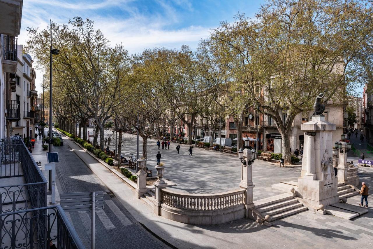 Nc Apartments Rambla 32 ฟิกวยเรส ภายนอก รูปภาพ